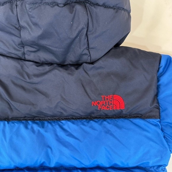 The North Face Nuptse Hooded Down Jacket Red Blue infant 3-6 months - Picture 9 of 14